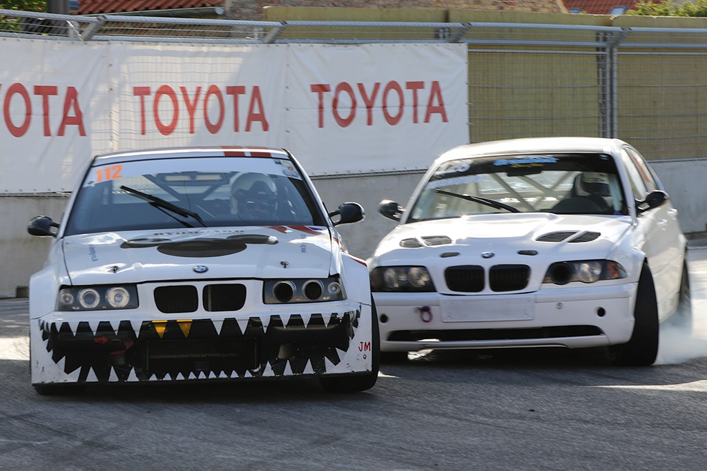 Tæt og intenst ræs.
(Foto: Motorsporten.dk)